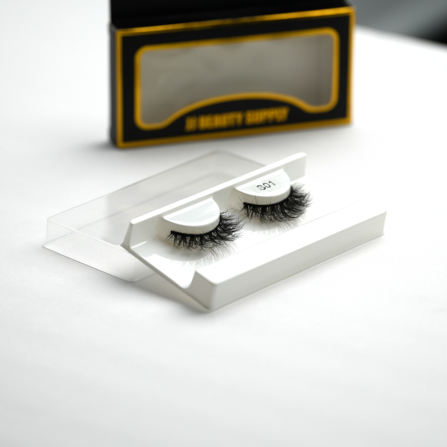 Strip Lashes