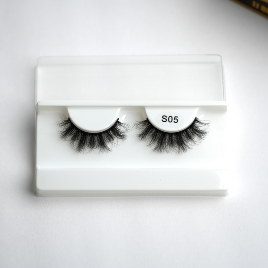 Strip Lashes — S05